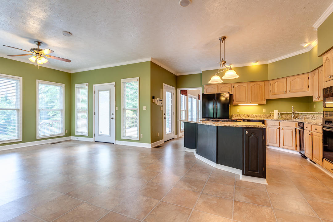 14 Raintree Place Oak Ridge, TN 37830 - Photo 12 of 40 Kitchen