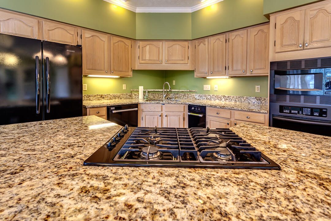 14 Raintree Place Oak Ridge, TN 37830 - Photo 13 of 40 Kitchen