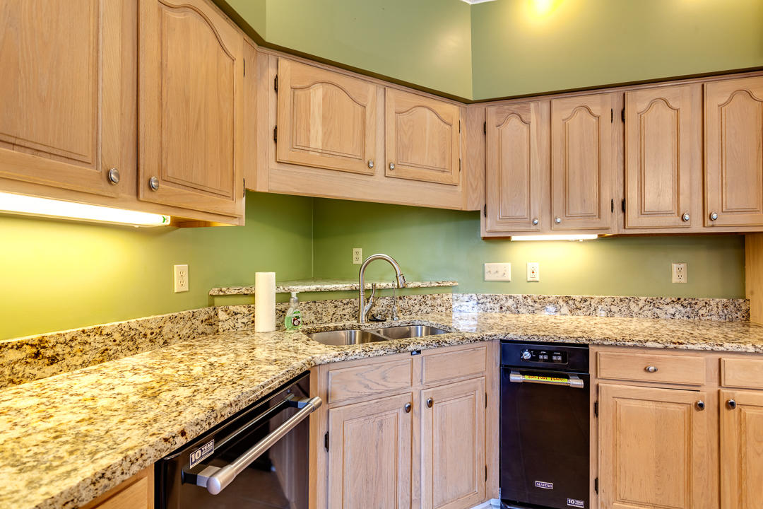 14 Raintree Place Oak Ridge, TN 37830 - Photo 14 of 40 Kitchen