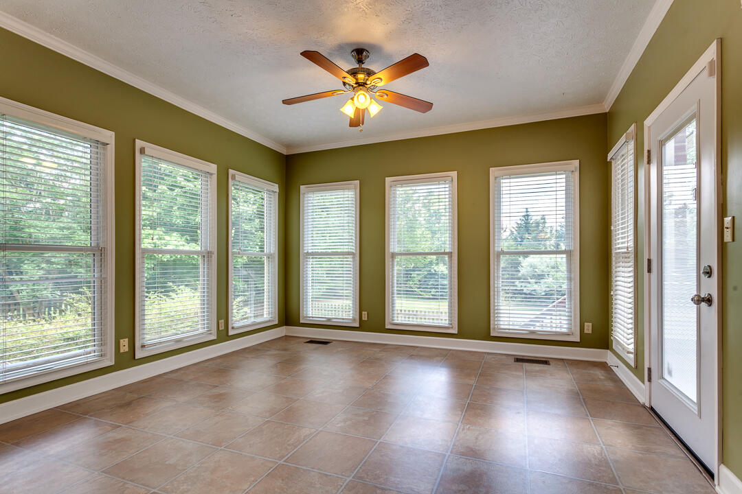 14 Raintree Place Oak Ridge, TN 37830 - Photo 19 of 40 Kitchen