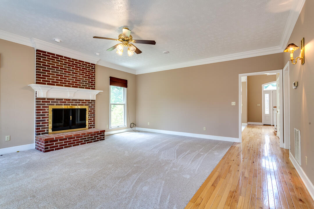 14 Raintree Place Oak Ridge, TN 37830 - Photo 10 of 40 Den