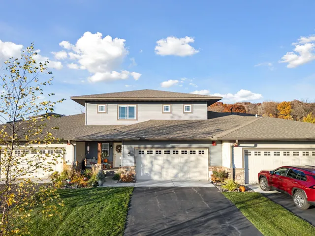 $389,900 | 1102 Lorraine Court, Carver, MN 55315