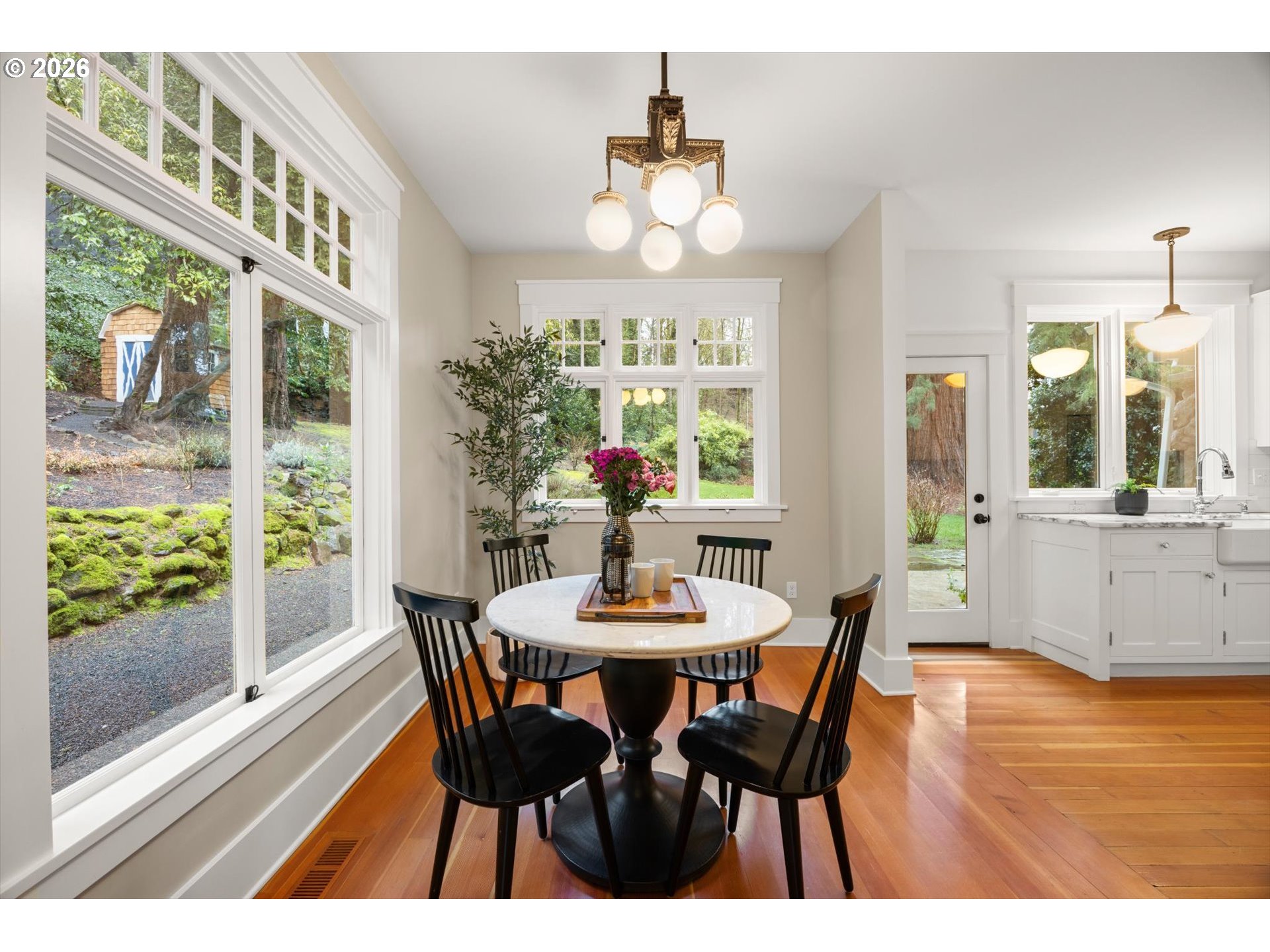 49 Southwest Briarwood Road Lake Oswego, OR 97034 - Photo 21 of 48 Dining Area
