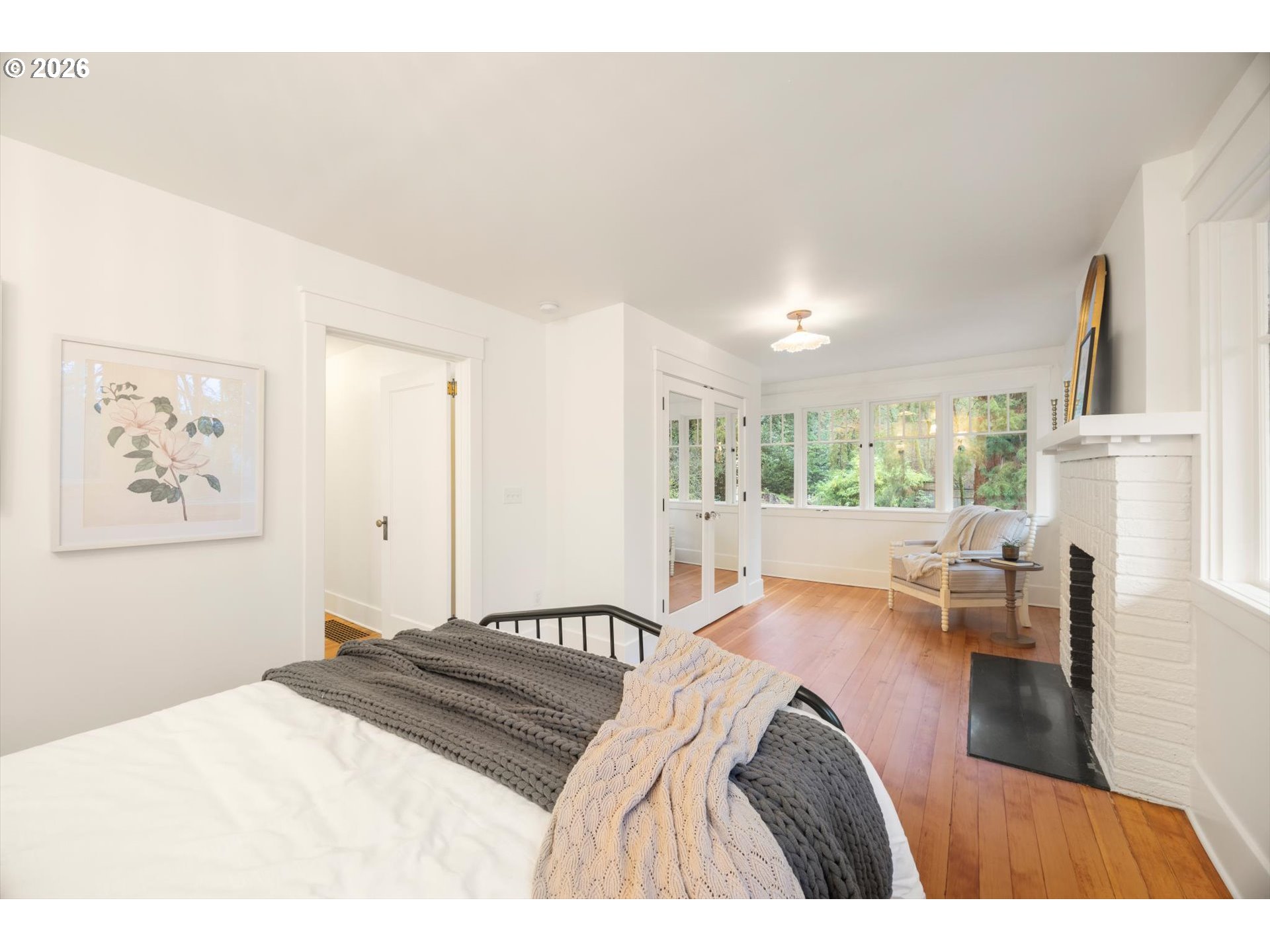 49 Southwest Briarwood Road Lake Oswego, OR 97034 - Photo 25 of 48 Primary Bedroom