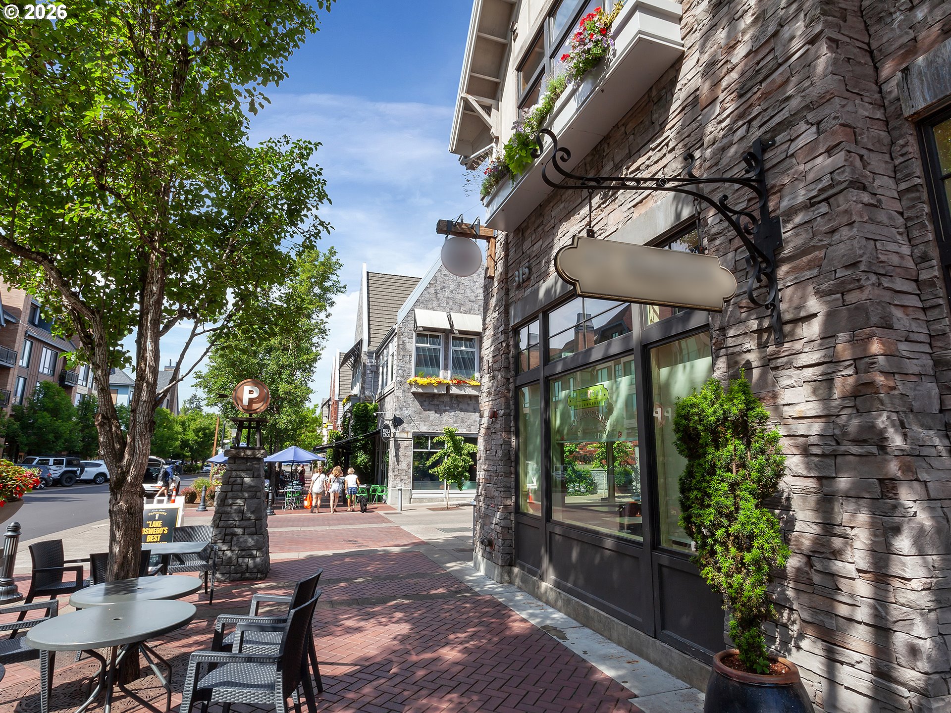 49 Southwest Briarwood Road Lake Oswego, OR 97034 - Photo 44 of 48