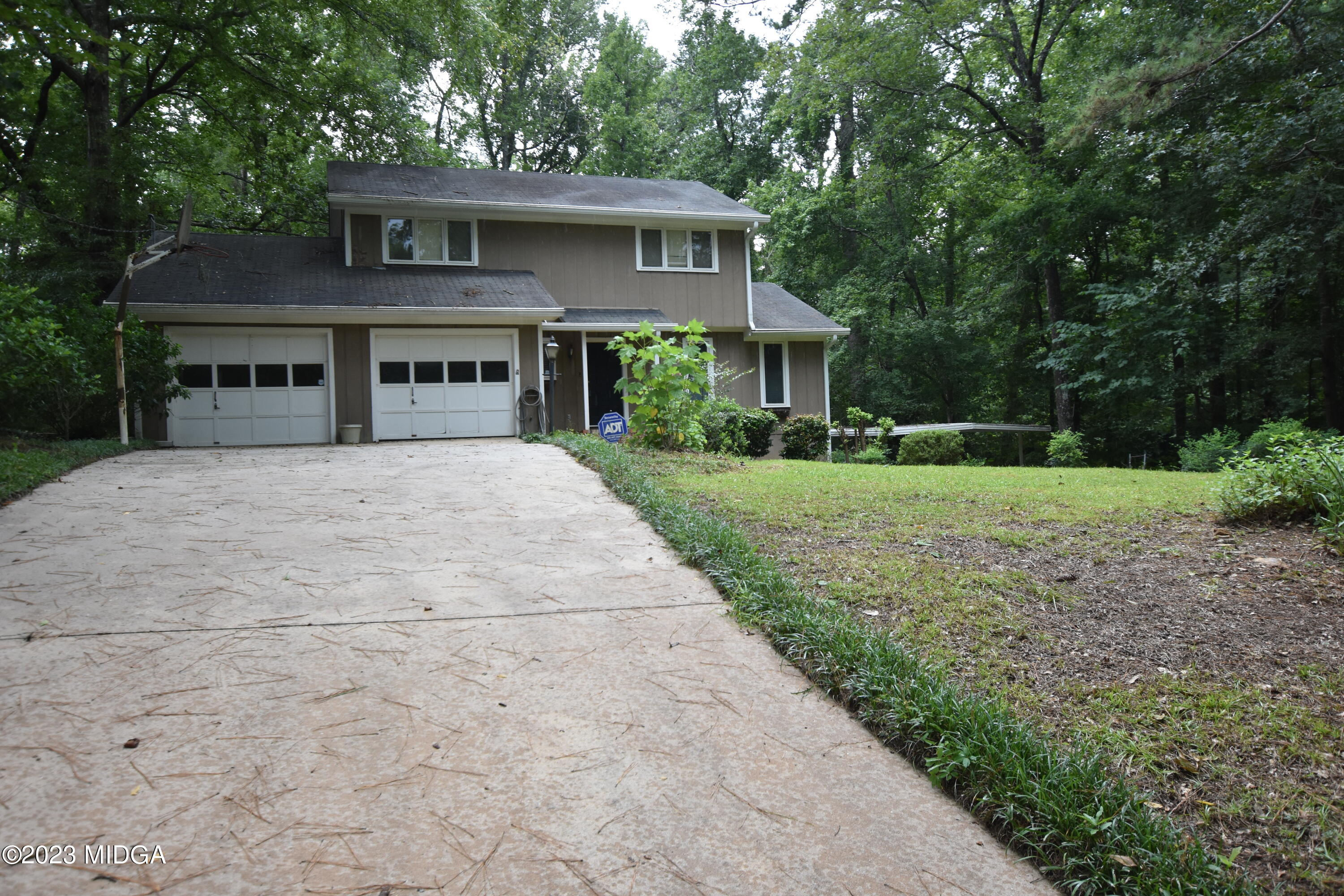 2994 Rolling Road Macon, GA 31204 - Photo 27 of 27 a front view of a house with yard