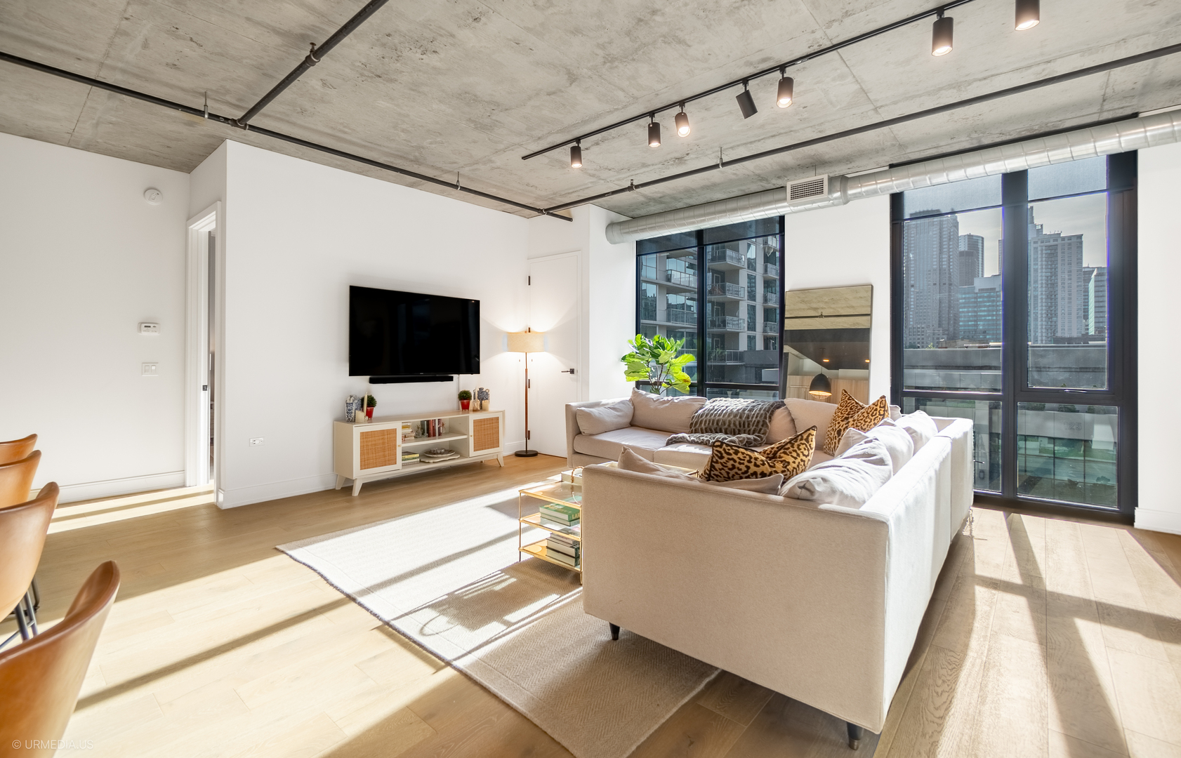 111 South Peoria Street, Unit 309 Chicago, IL 60607 - Photo 5 of 34