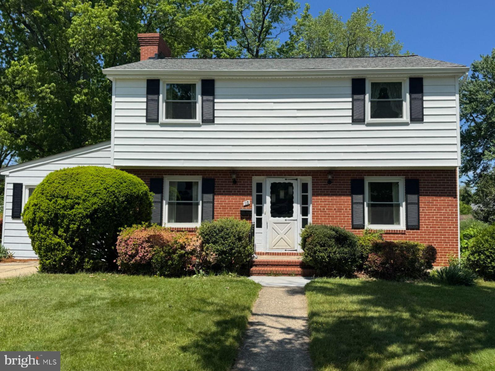 112 Gorsuch Road Lutherville-Timonium, MD 21093 - Photo 23 of 29 a front view of a house with garden