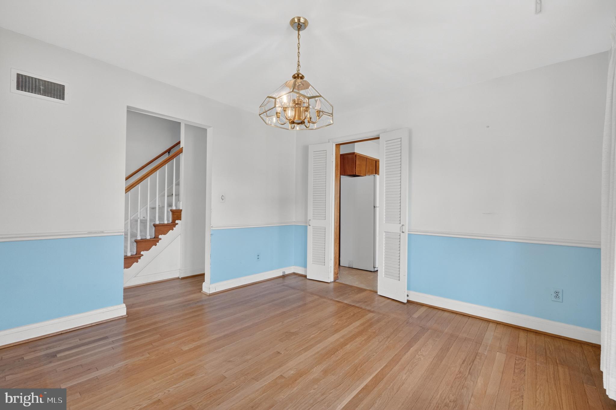 112 Gorsuch Road Lutherville-Timonium, MD 21093 - Photo 5 of 29