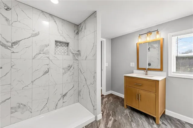 $250,000 | 7409 East 51 Street, Kansas City, MO 64129