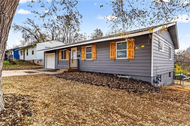 $250,000 | 7409 East 51 Street, Kansas City, MO 64129