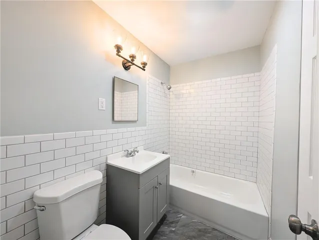 $250,000 | 7409 East 51 Street, Kansas City, MO 64129