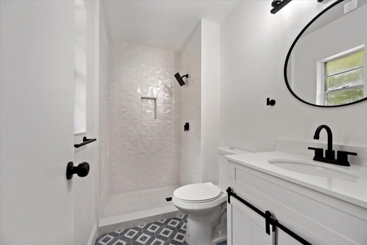 198 Bobwhite Road Royal Palm Beach, FL 33411 - Photo 18 of 30 19-DSC_6921