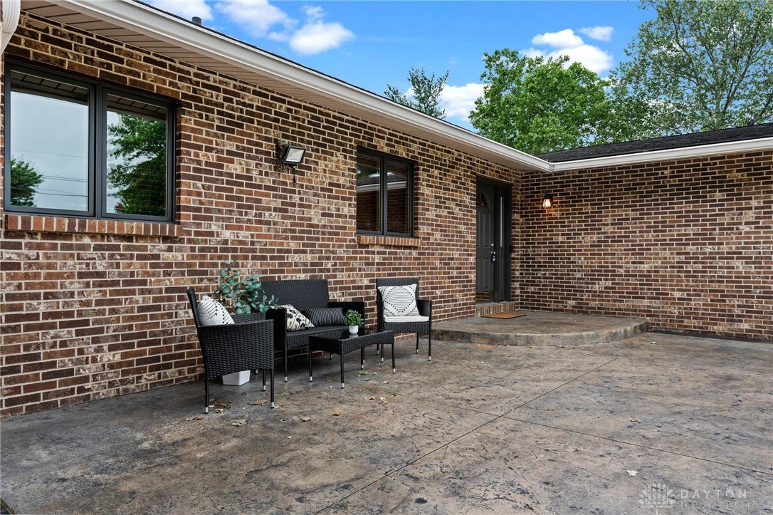 1569 Kirby Road Lebanon, OH 45036 - Photo 5 of 48