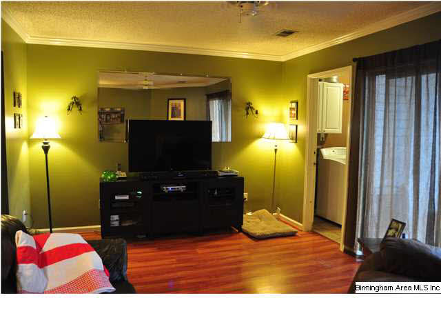 1420 Applegate Drive Alabaster, AL 35007 - Photo 3 of 19