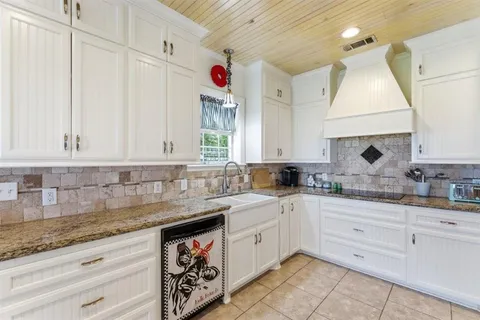 $575,000 | 7115 Port Road, Sulphur, LA 70665
