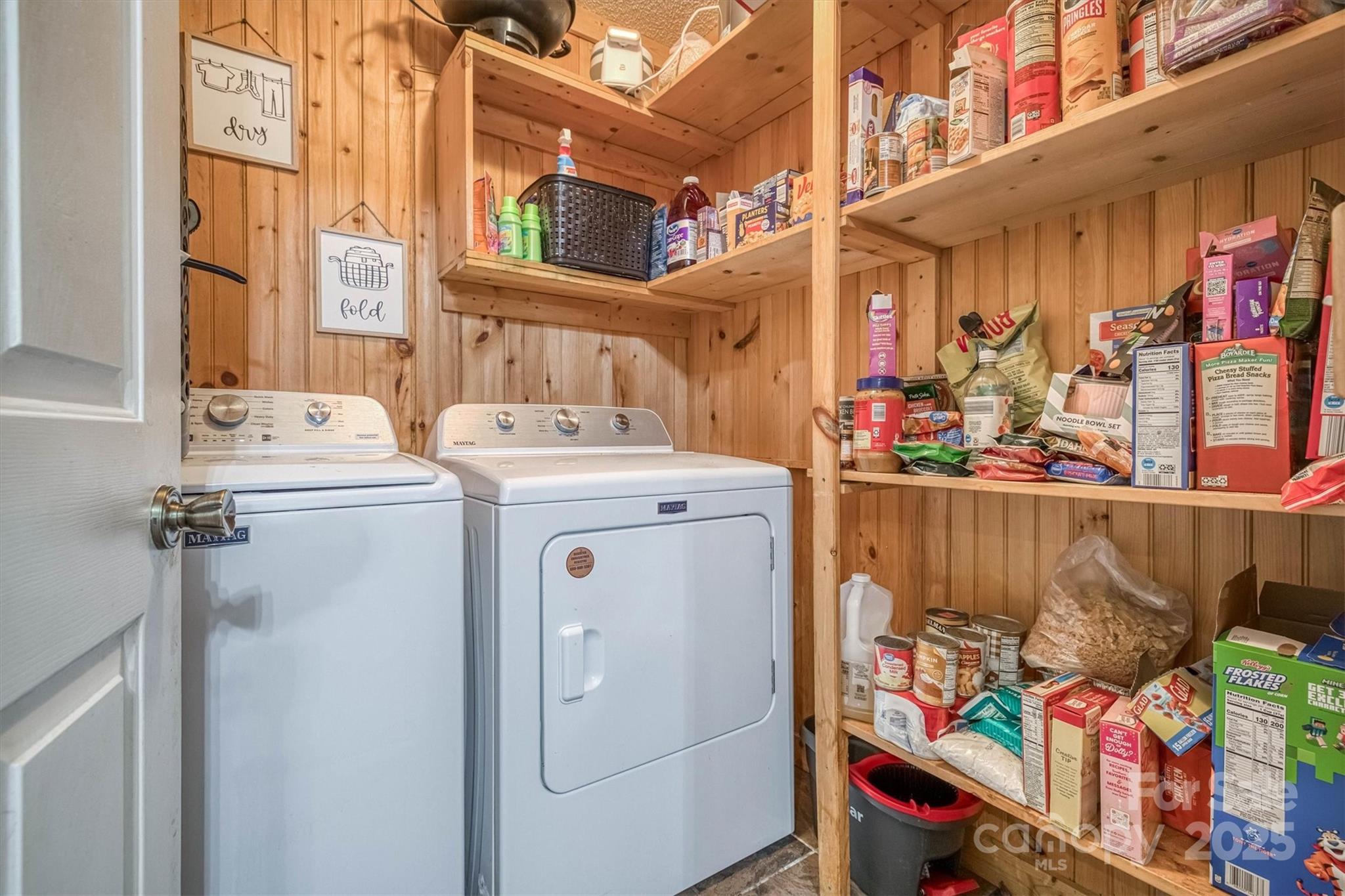 905 Severt Circle Lenoir, NC 28645 - Photo 13 of 31