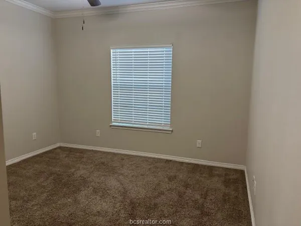 $2,500 | 301 Southwest Parkway, Unit 309, College Station, TX 77840