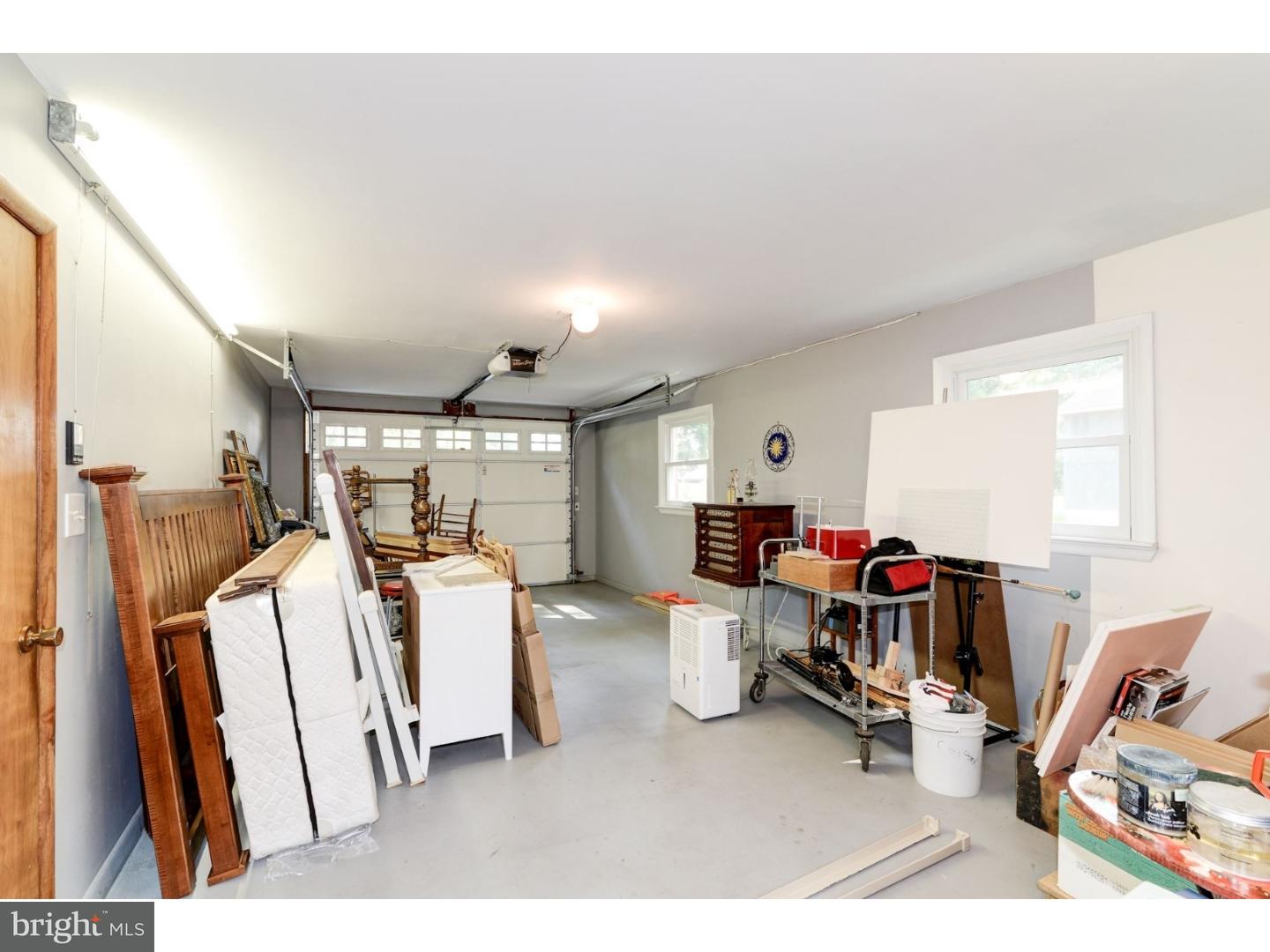 51 Defiance Road Malaga, NJ 08328 - Photo 15 of 25 Garage