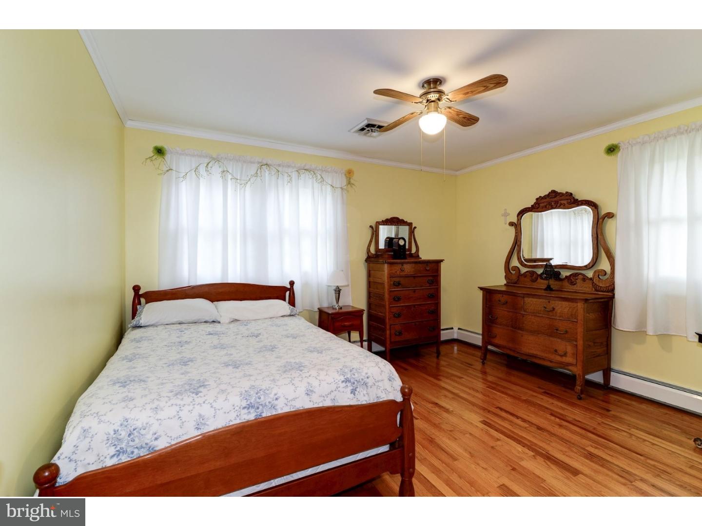 51 Defiance Road Malaga, NJ 08328 - Photo 17 of 25 Bedroom - Main