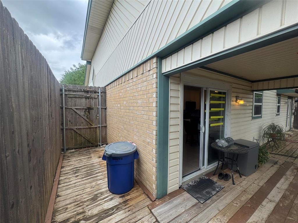 4649 Misty Ridge Drive Fort Worth, TX 76137 - Photo 16 of 25 a view of a two chair in the patio