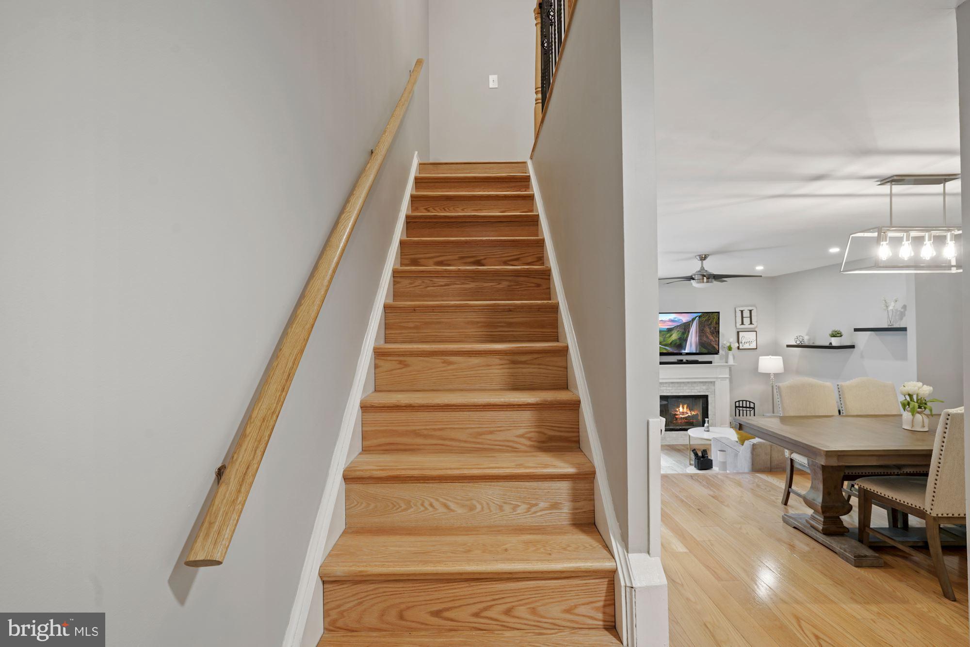2324 Millennium Lane Reston, VA 20191 - Photo 9 of 32 Stairs to upper level