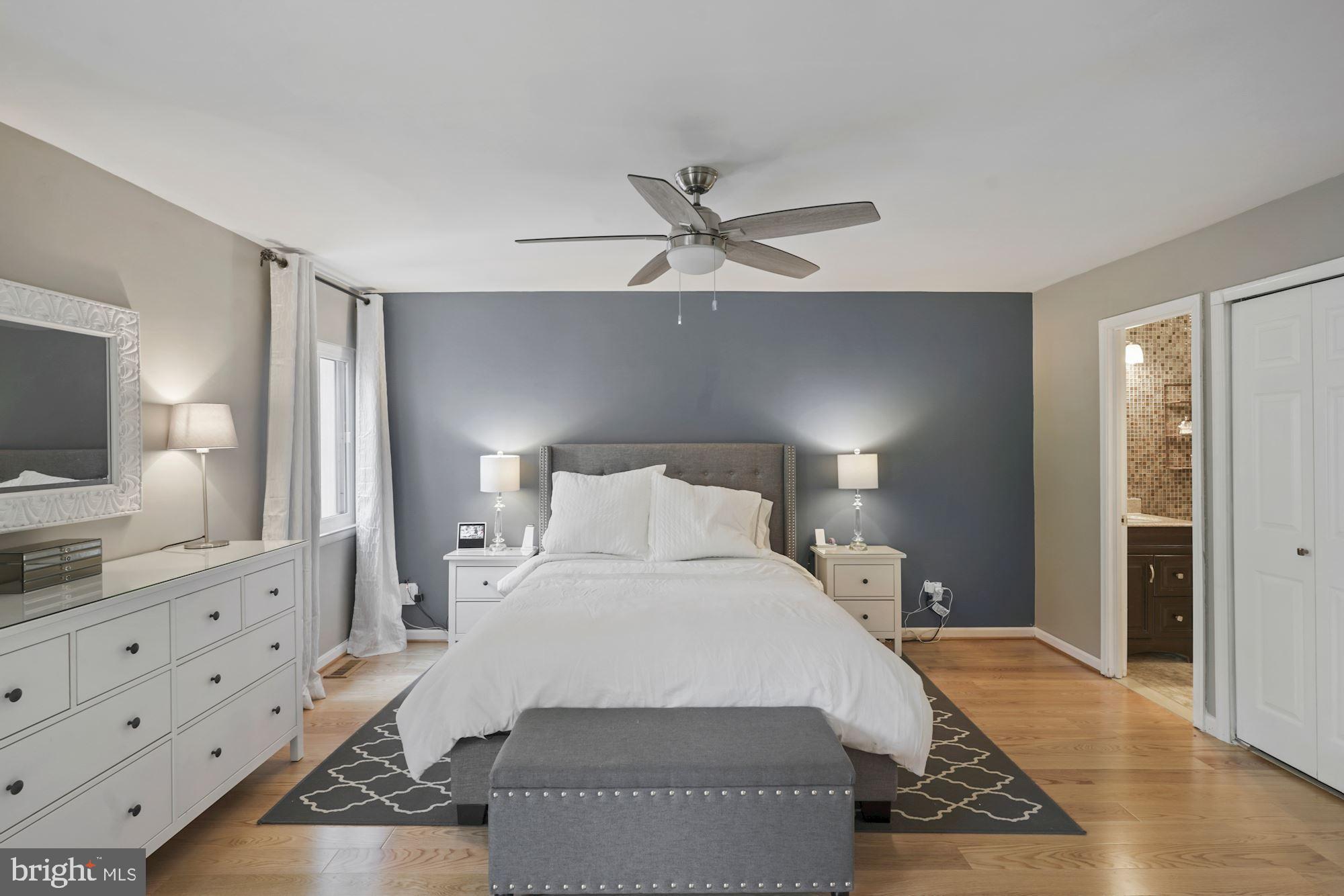 2324 Millennium Lane Reston, VA 20191 - Photo 10 of 32 Owner's Suite