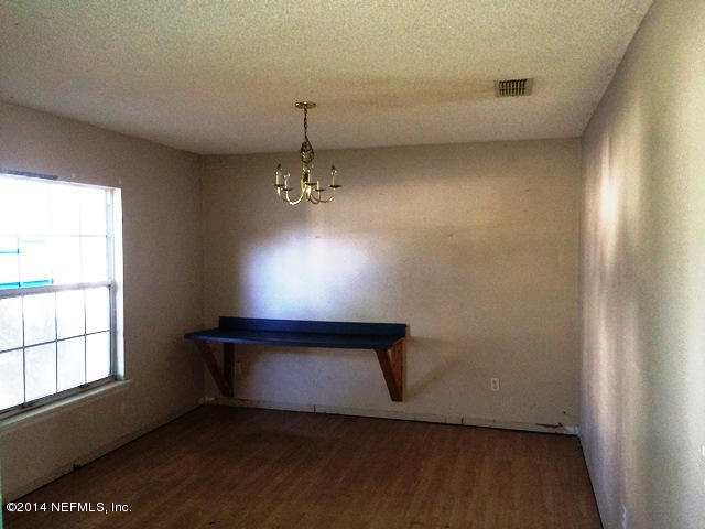 3433 Bristol Bridge Road Orange Park, FL 32073 - Photo 3 of 14 DINING ROOM