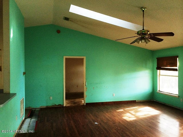 3433 Bristol Bridge Road Orange Park, FL 32073 - Photo 4 of 14 FAMILY ROOM VIEW-A