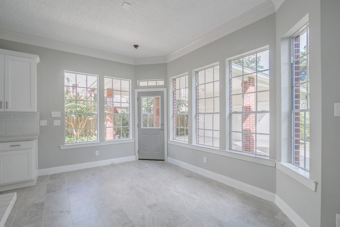 6302 Laver Love Drive Spring, TX 77379 - Photo 15 of 38 a view of an empty room with a window