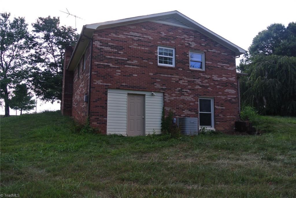 3744 Austin Traphill Road Elkin, NC 28621 - Photo 14 of 16 Gallery Image 14
