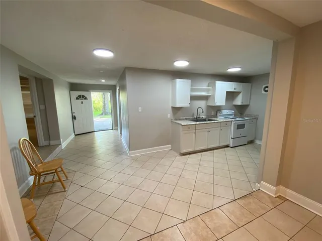 $1,649 | 1110 North Maryland Avenue, Unit A, Plant City, FL 33563