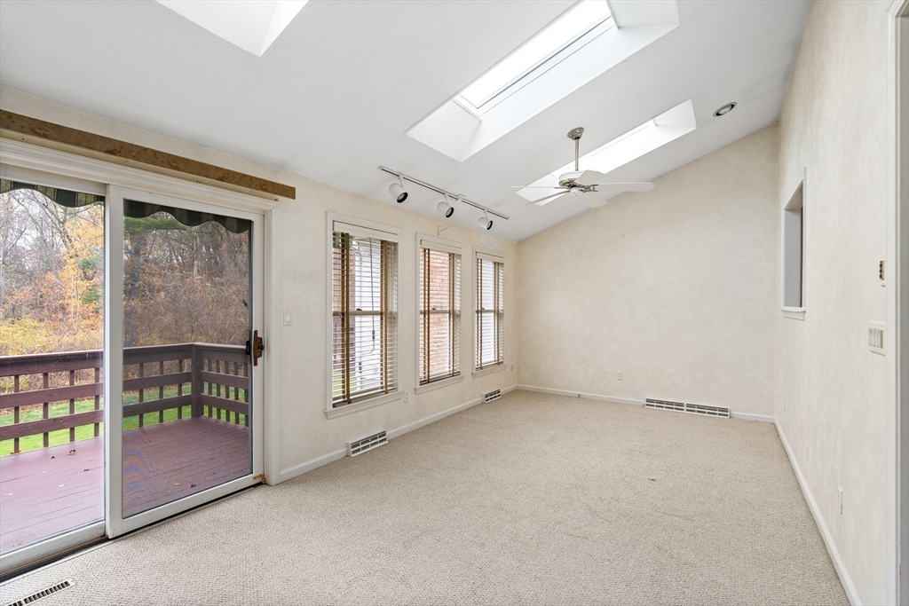 7 Castle Hills Road, Unit G Agawam, MA 01001 - Photo 16 of 40