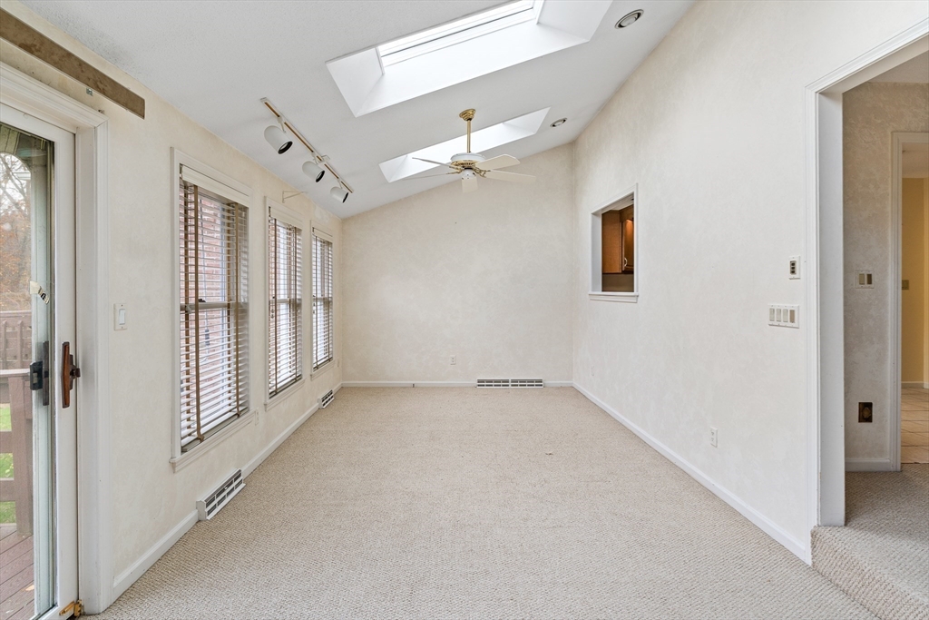 7 Castle Hills Road, Unit G Agawam, MA 01001 - Photo 19 of 40