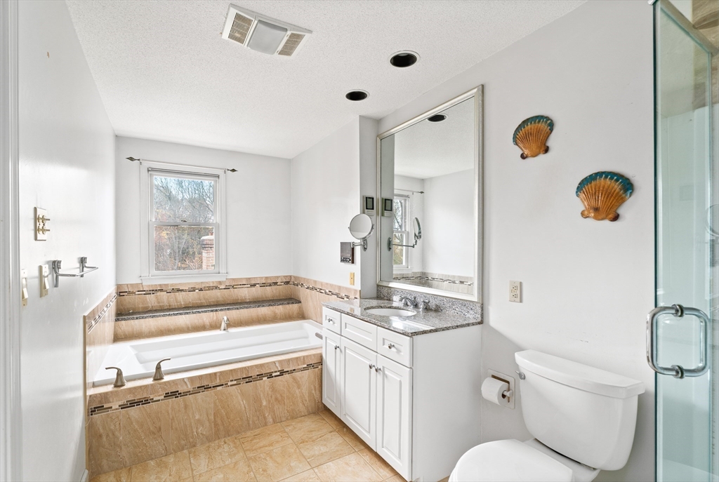 7 Castle Hills Road, Unit G Agawam, MA 01001 - Photo 25 of 40