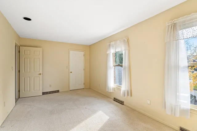 $329,900 | 7 Castle Hills Road, Unit G, Agawam, MA 01001