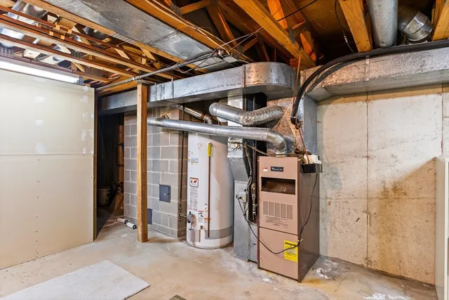 $329,900 | 7 Castle Hills Road, Unit G, Agawam, MA 01001