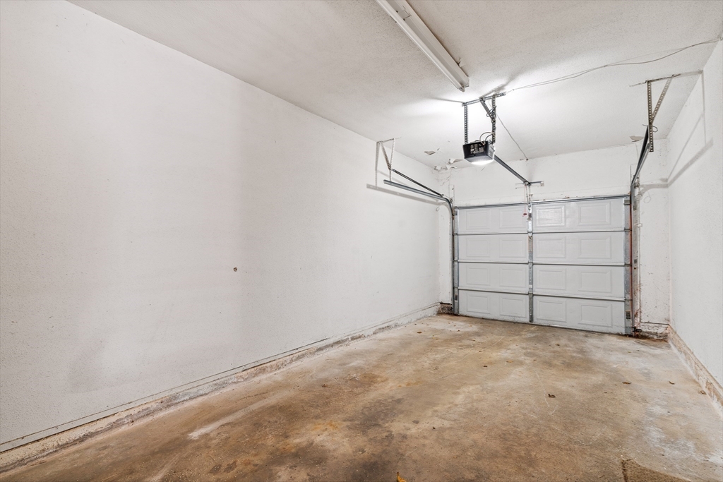 7 Castle Hills Road, Unit G Agawam, MA 01001 - Photo 35 of 40