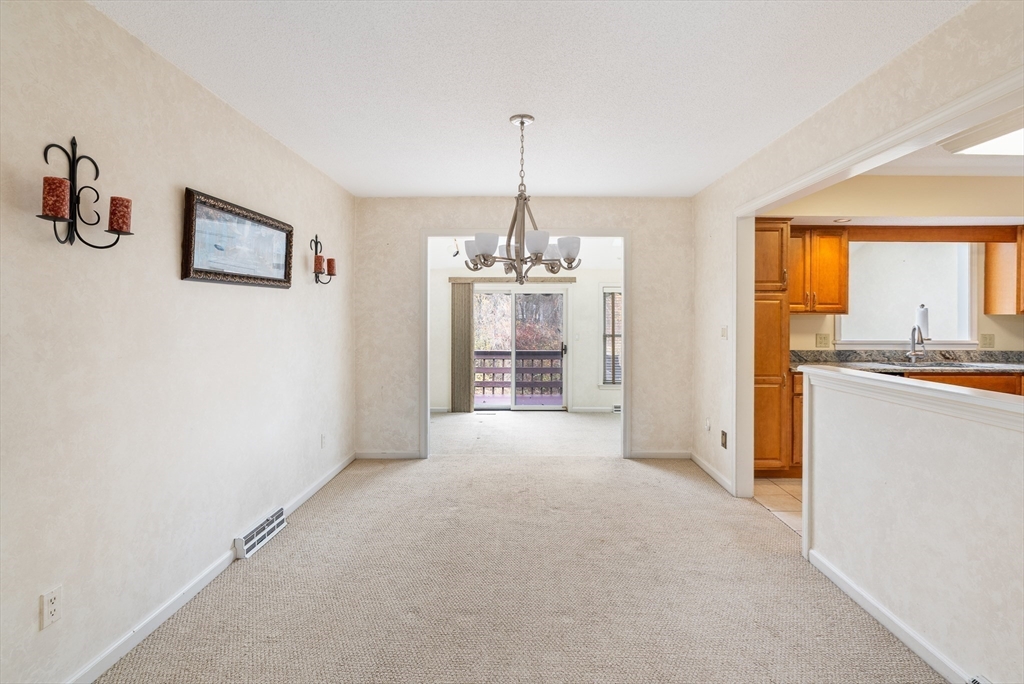 7 Castle Hills Road, Unit G Agawam, MA 01001 - Photo 9 of 40