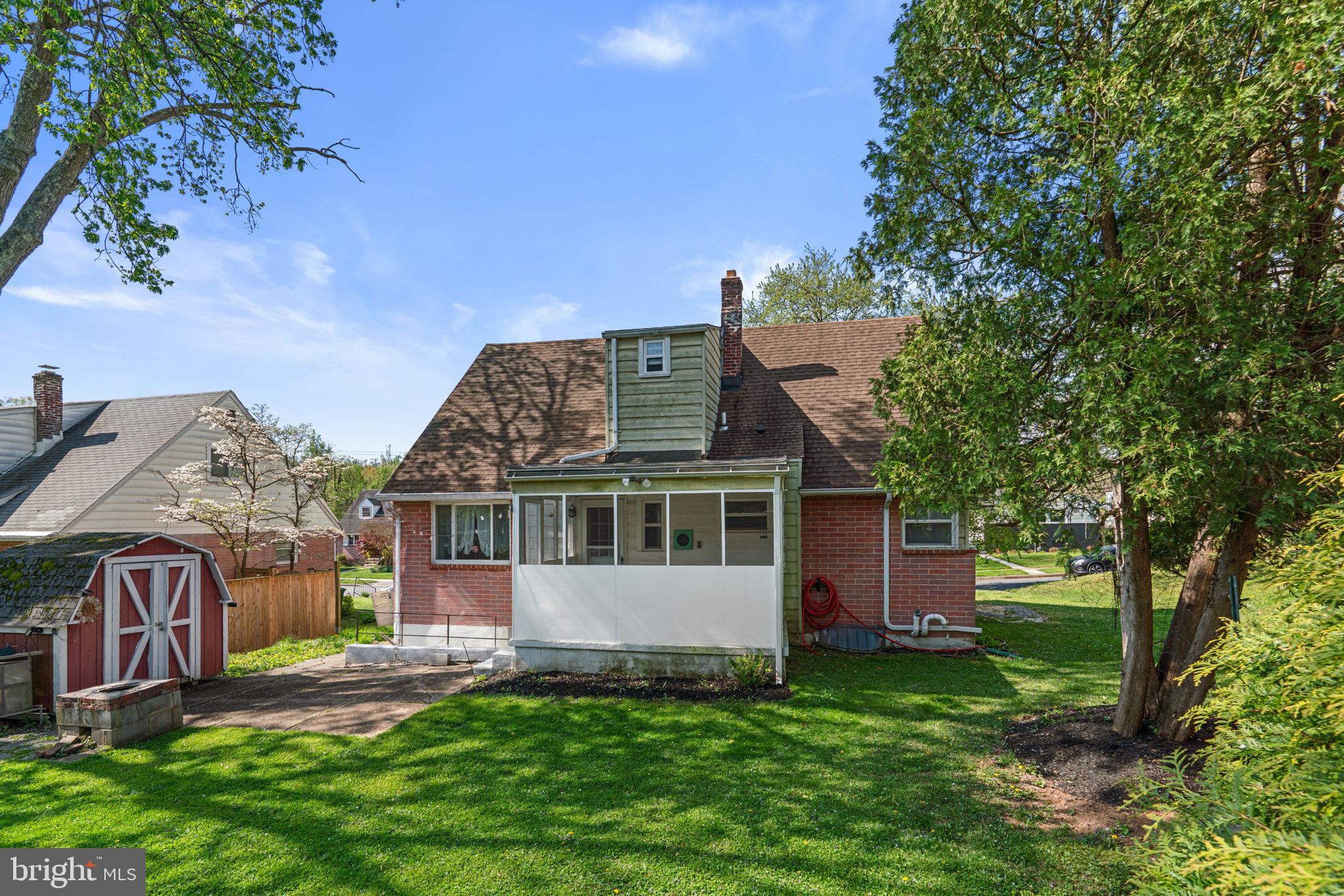 1315 Sudvale Road Pikesville, MD 21208 - Photo 5 of 31