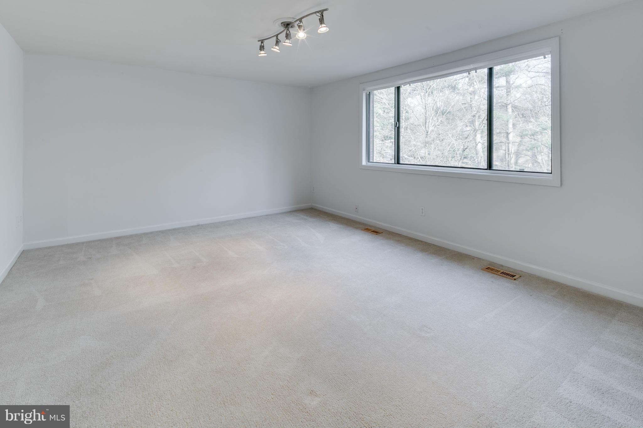 8964 Footed Ridge Columbia, MD 21045 - Photo 9 of 30 Living Room