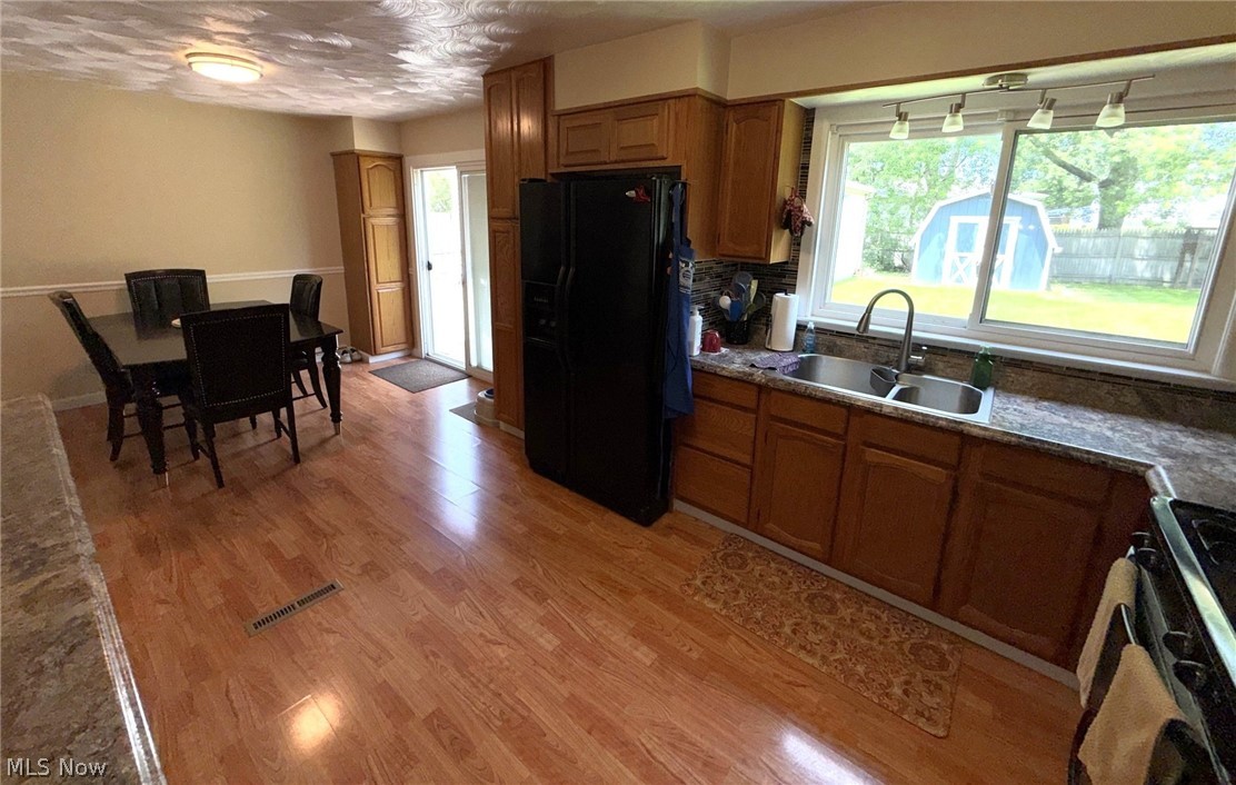 4828 New Road Austintown, OH 44515 - Photo 9 of 26