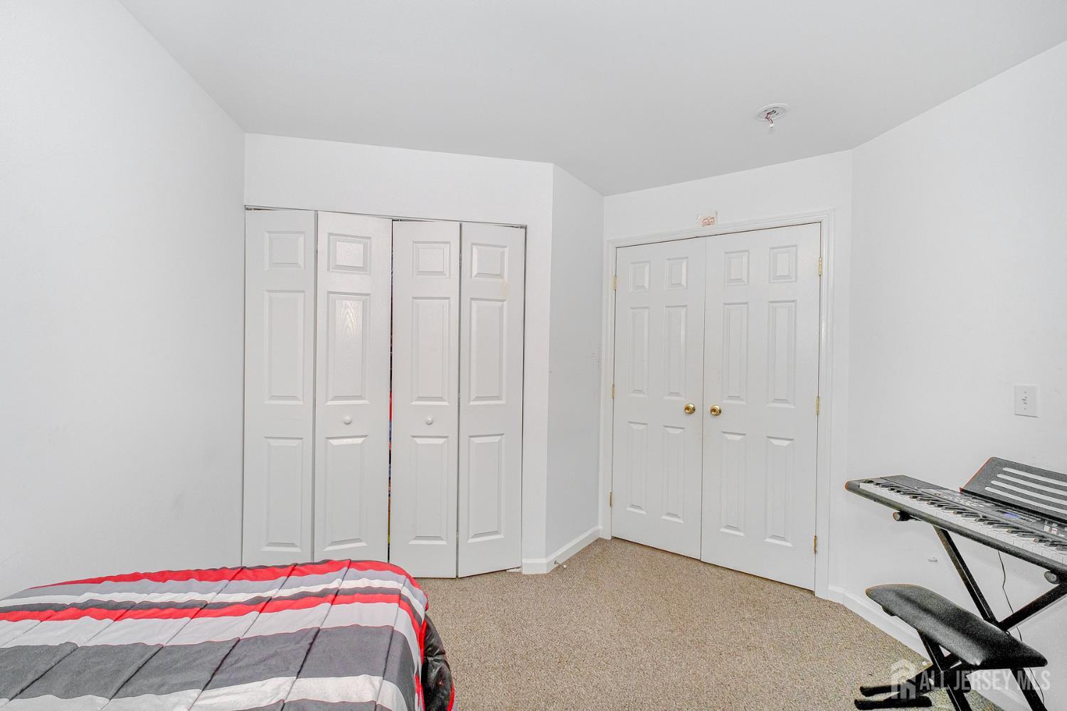 425 Edpas Road New Brunswick, NJ 08901 - Photo 18 of 23