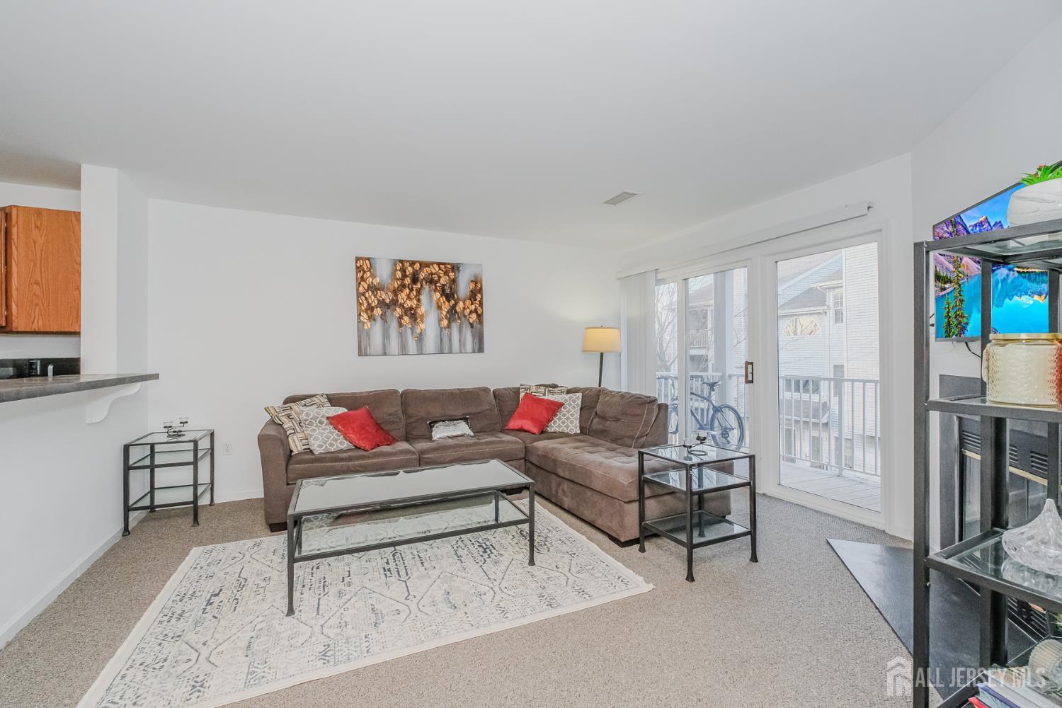 425 Edpas Road New Brunswick, NJ 08901 - Photo 9 of 23