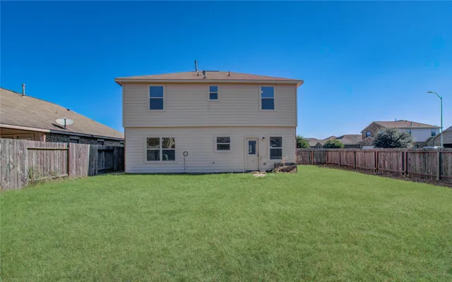 $2,050 | 23003 Black Mountain Ash Court, Tomball, TX 77375