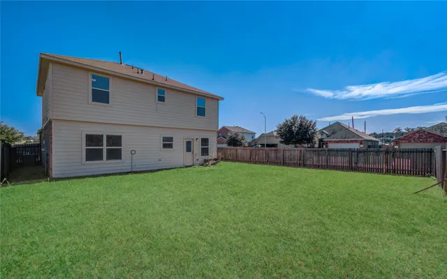 $2,050 | 23003 Black Mountain Ash Court, Tomball, TX 77375