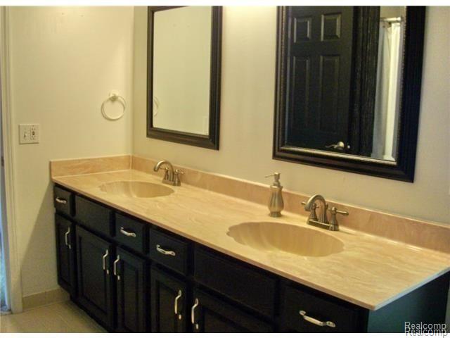 1262 Windmill Court, Unit 266 Rochester, MI 48306 - Photo 10 of 18