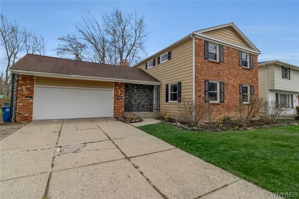 $449,900 | 164 Cherrywood Drive, Amherst, NY 14221