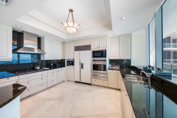 $19,500 | 10295 Collins Avenue, Unit 1502, Bal Harbour, FL 33154