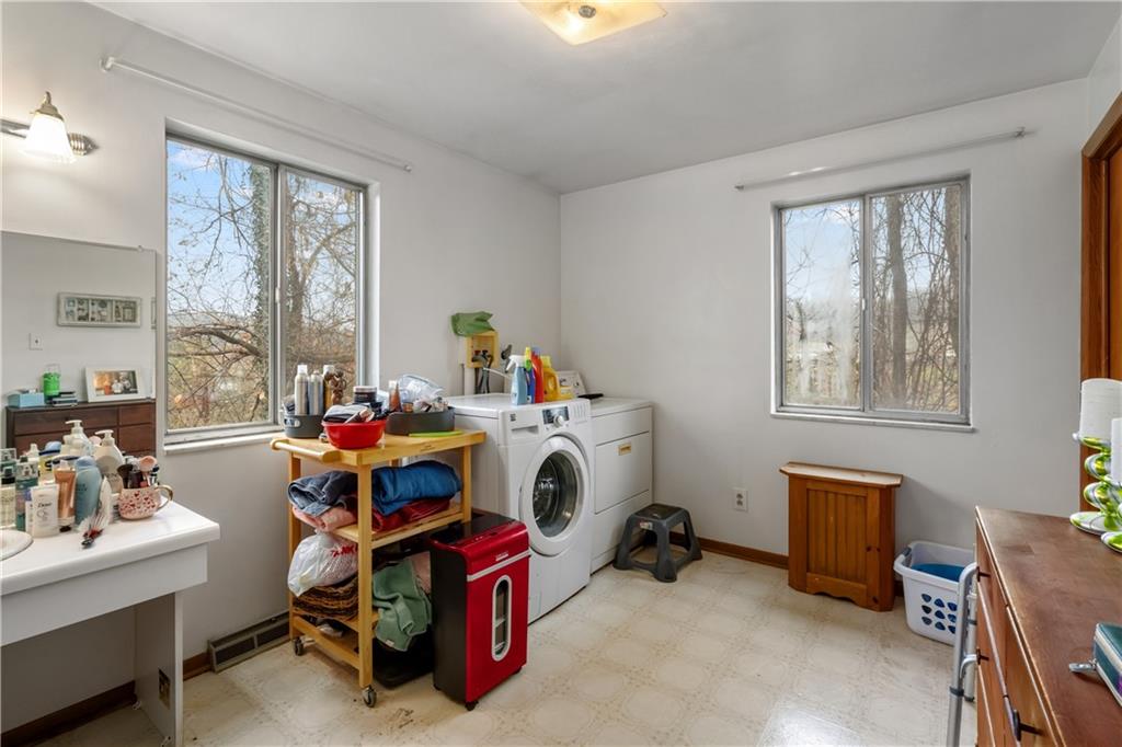 95 Crestvue Road Washington, PA 15301 - Photo 13 of 30 Gallery Image 13